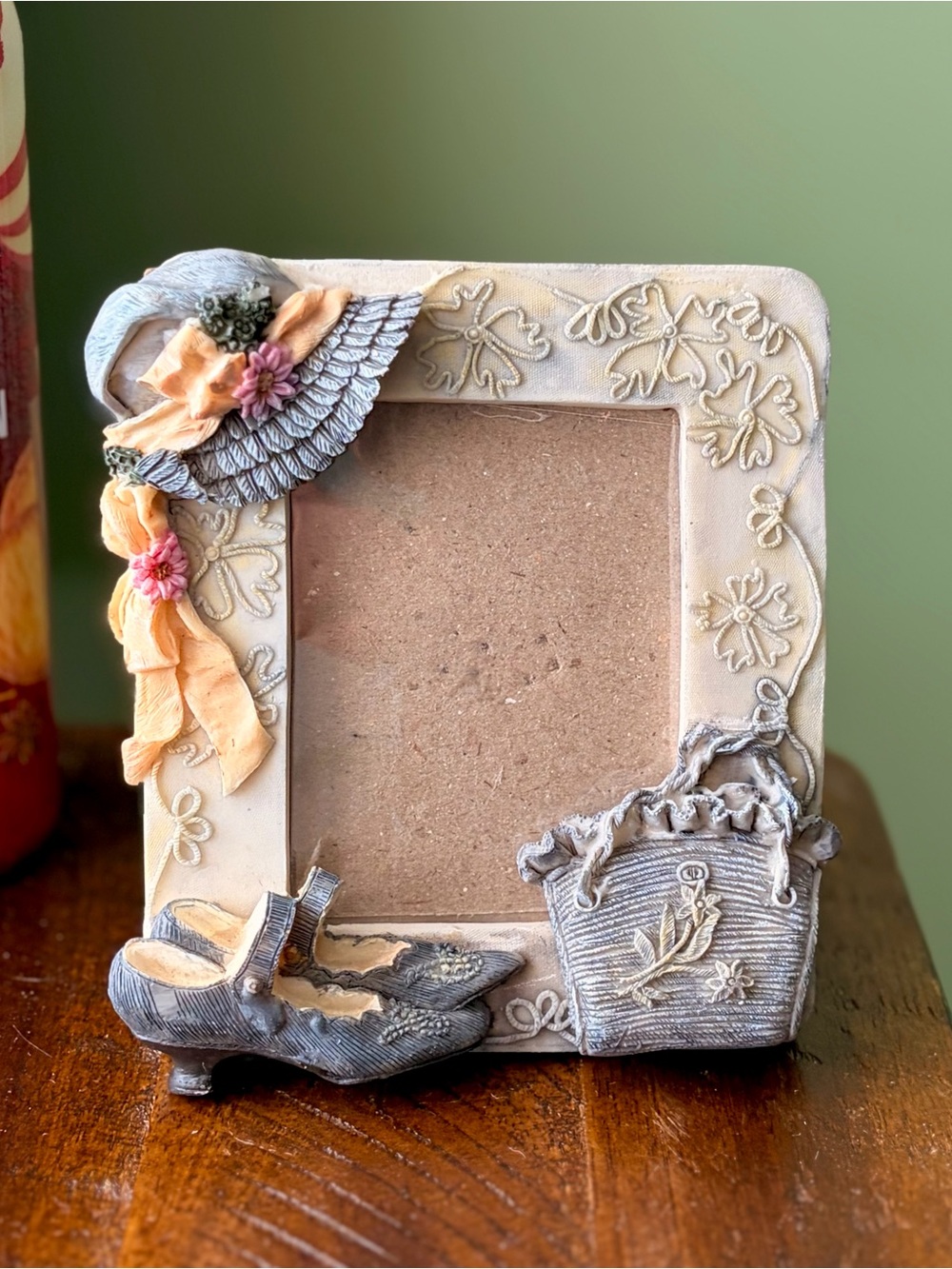 Vintage 3D Victorian Style Hat, Shoes and Purse Picture Frame Art Decor